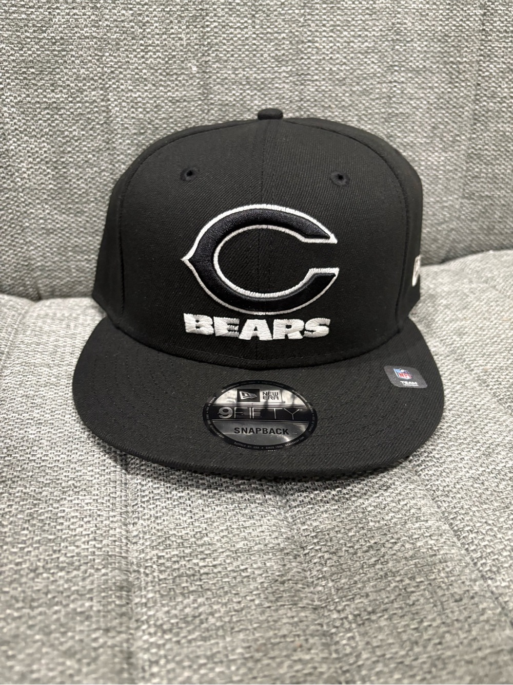 New Era Black Chicago Bears Snapback Hat with White Logo